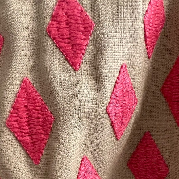 Stunning BODEN British Embroidered Pink Diamonds Tan Skirt w Pockets Skirt 8R - Picture 6 of 8